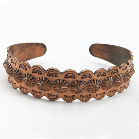 Vintage Southwest Concho Solid Copper Cuff Bracelet & Screw Back Earrings - Picture 3 of 9